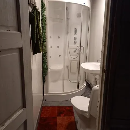 Puistola Vinttimajoitus Séjour chez l'habitant *